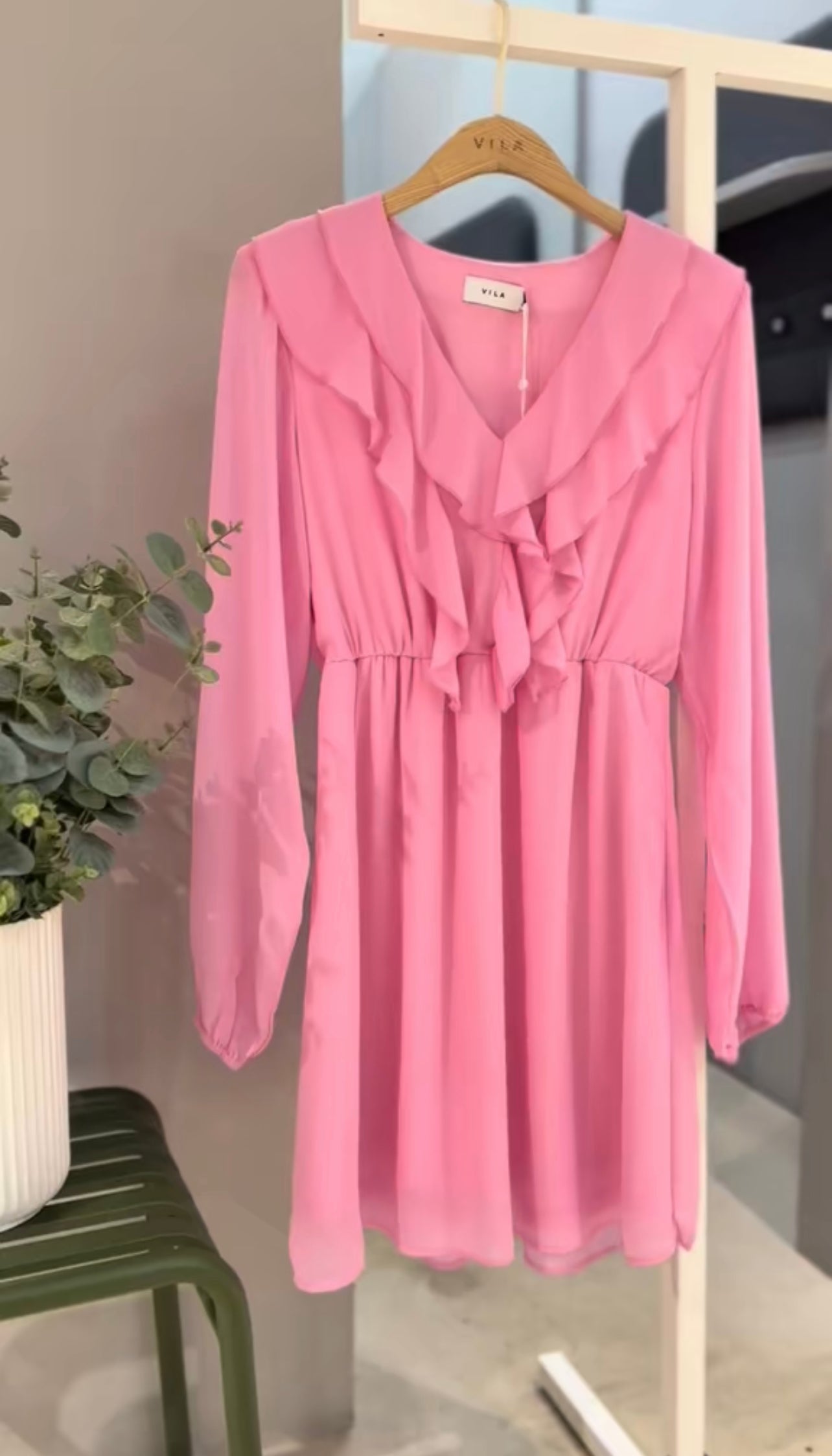 VIANE Short Dress - Bonbon